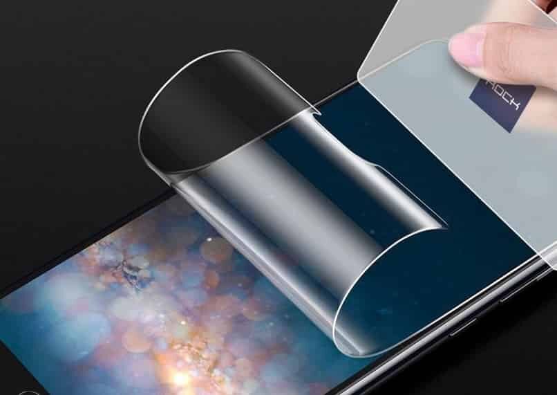 apply-hydrogel-cell_14099-1559072