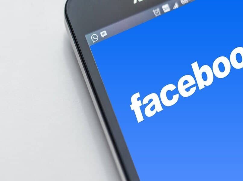 app-telefono-facebook-5217984