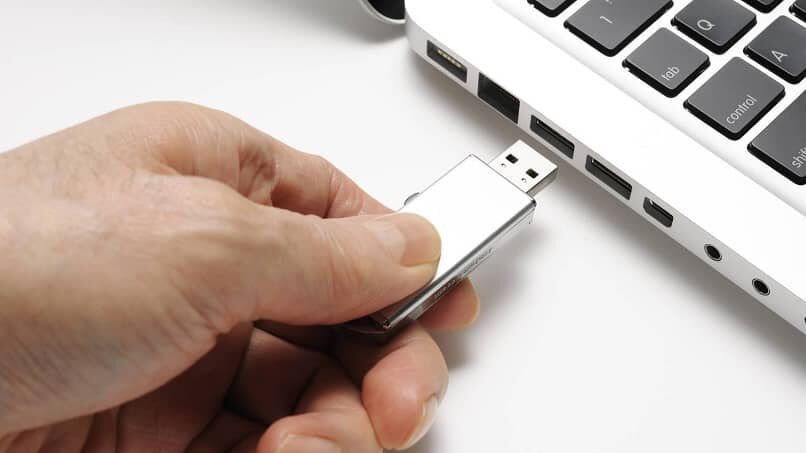 usa usb para actualizar windows de 64 bits