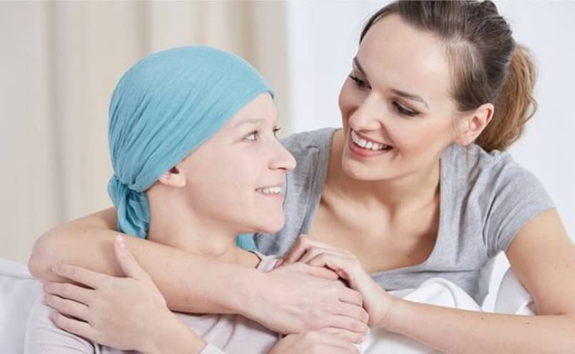 mujer-cancer_13162-6202406